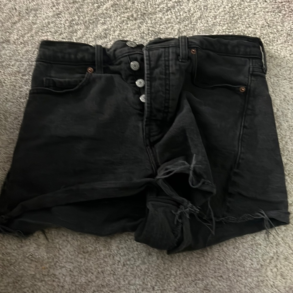 black jean shorts